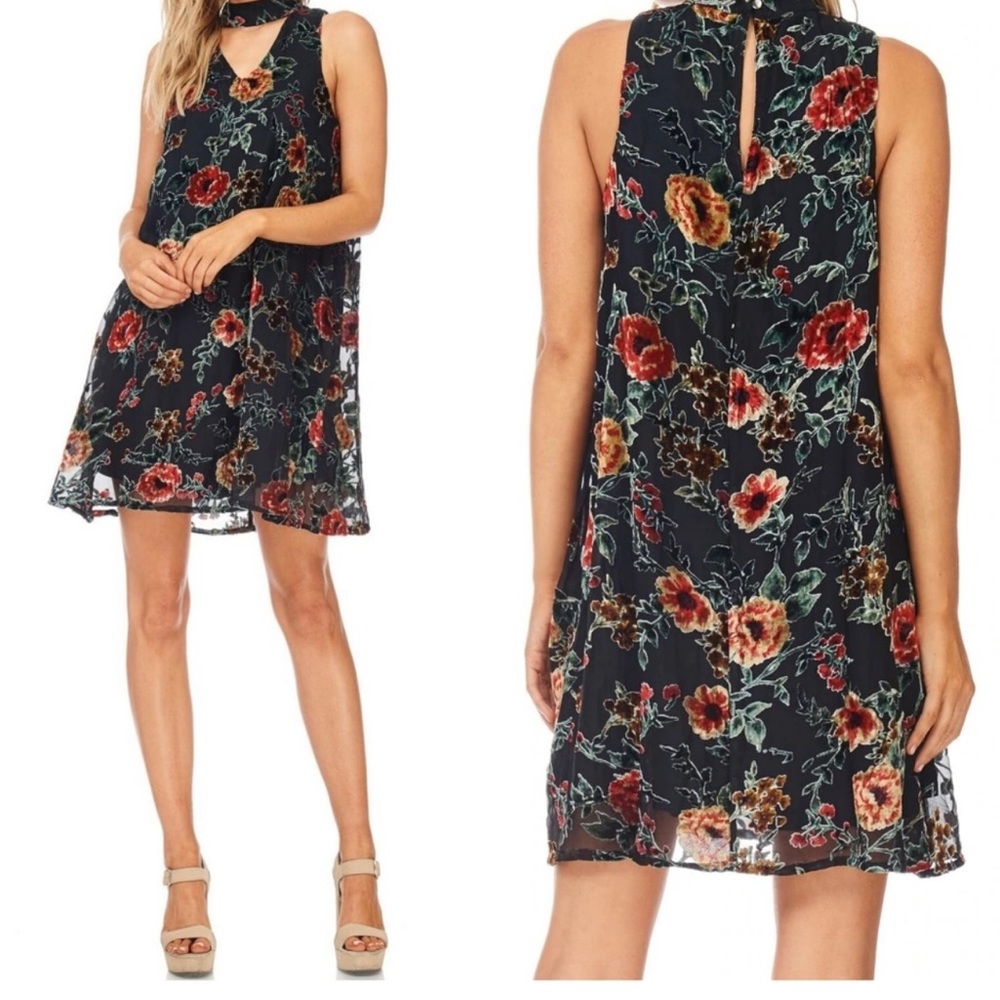 She+Sky Black Sleeveless A-Line Dress With Raised Textured Flowers